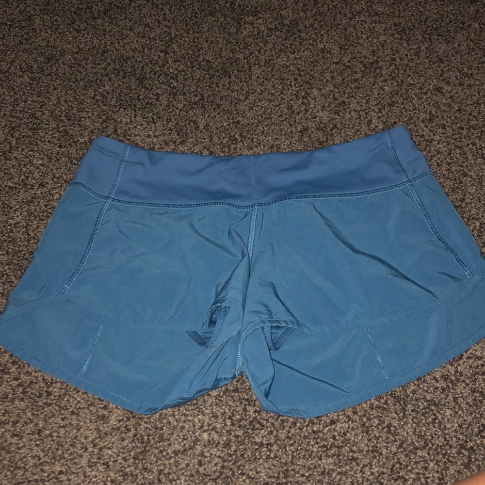 Lululemon size 4 navy blue shorts